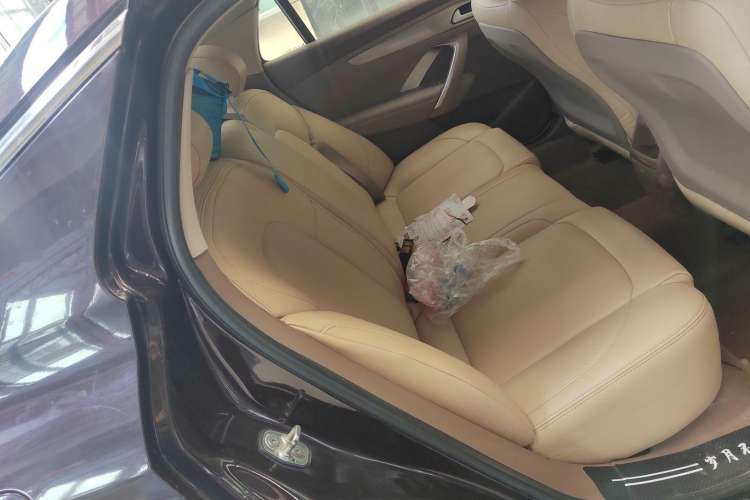 Used DS 5LS 2015 1.6T Comfort Edition THP160
