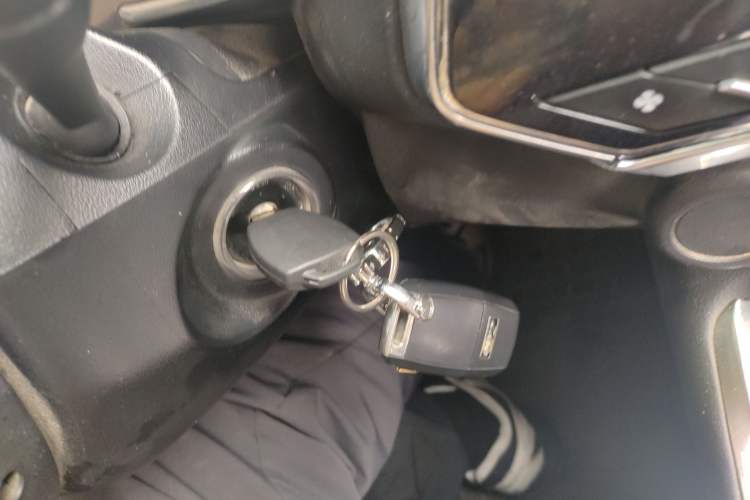 Used Zotye T500 2018 1.5T Manual Luxury Model Vehicle Key