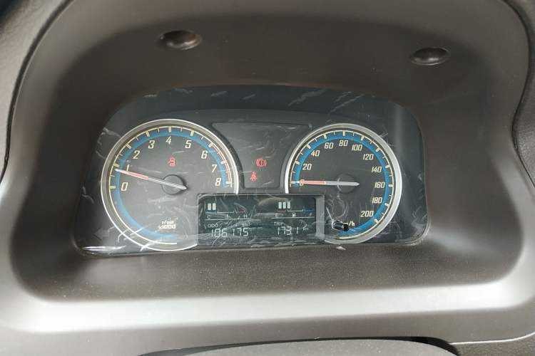 Used Baojun 730 2015 1.8L Manual Luxury Navigation ESP Version 7-seater
