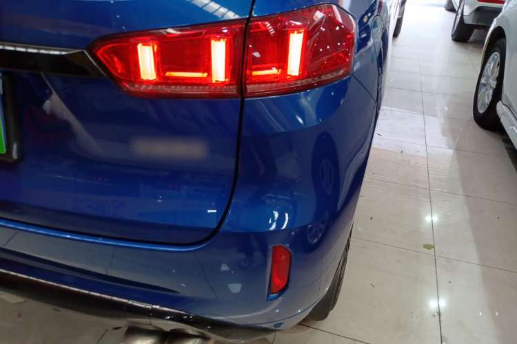 Used Wey VV7 2017 2.0T Flagship Model
