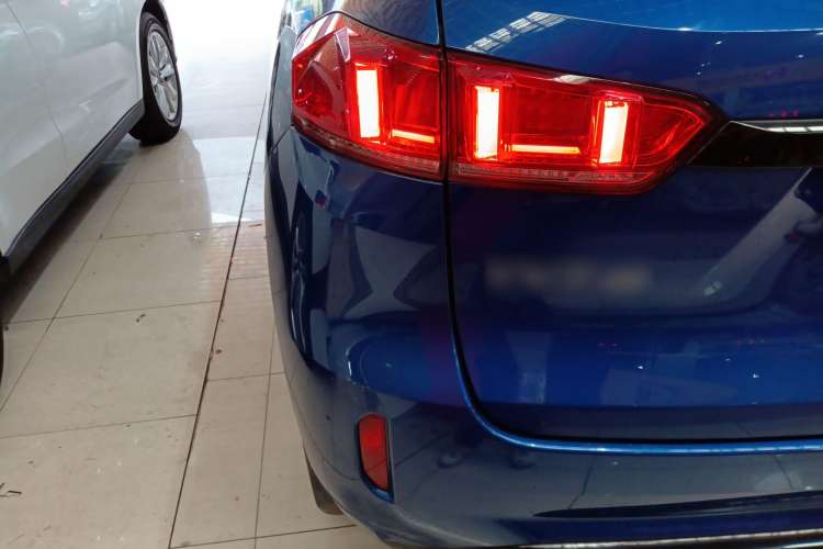 Used Wey VV7 2017 2.0T Flagship Model
