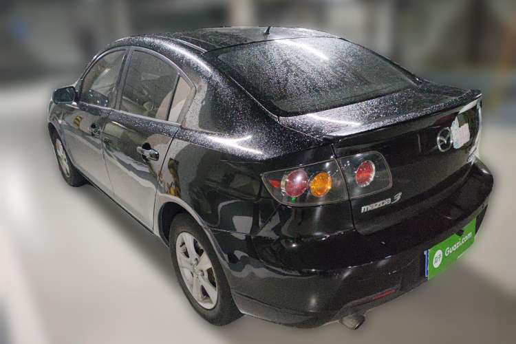 Used Mazda 3 2010 1.6L Automatic Classic Stylish Version
