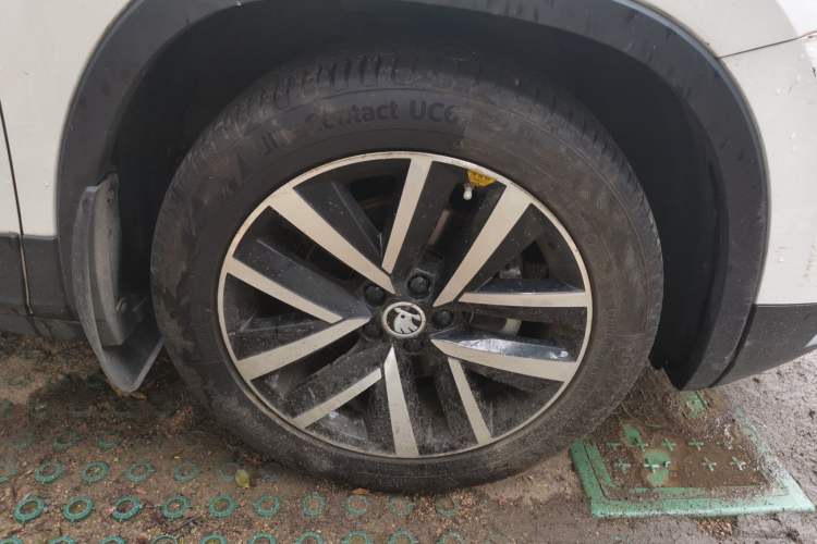 Used Skoda Kamiq 2018 1.5L Automatic Comfort Edition China V Standard Right Front Wheel Hub