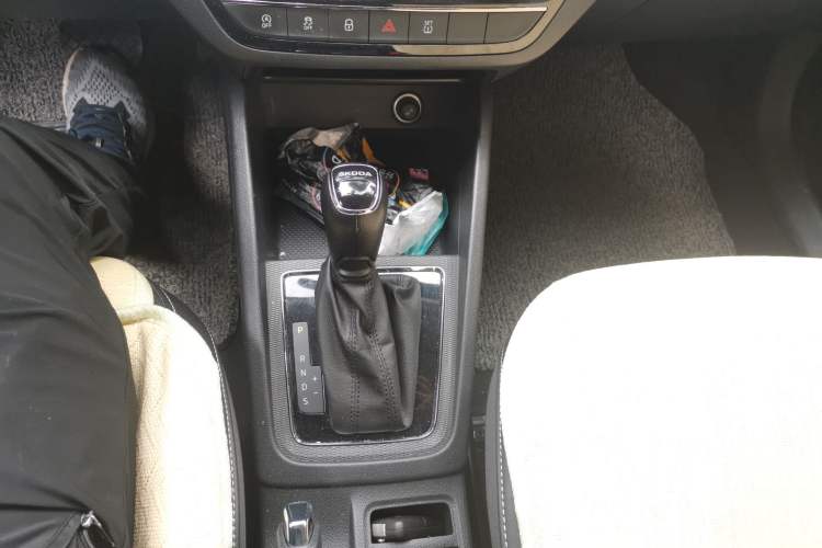 Used Skoda Kamiq 2018 1.5L Automatic Comfort Edition China V Standard Gear Lever