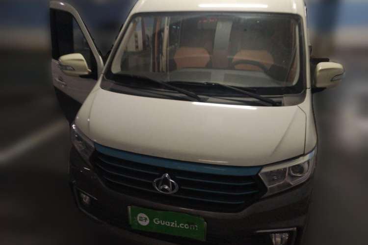 Used Kuayue  2021 Luxury 6-Seater Passenger Bus with Huichuan System