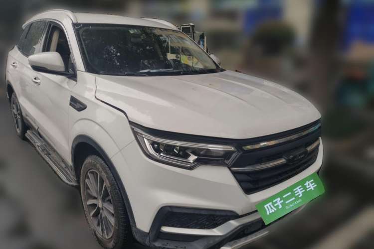 Used Zotye T500 2018 1.5T Manual Luxury Model Front Right 45 Deg