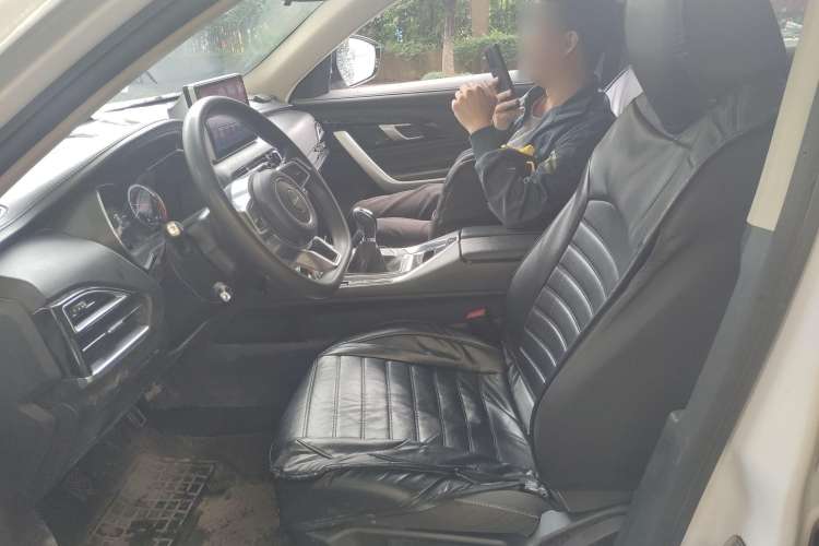 Used Zotye T500 2018 1.5T Manual Luxury Model Left Front Seat