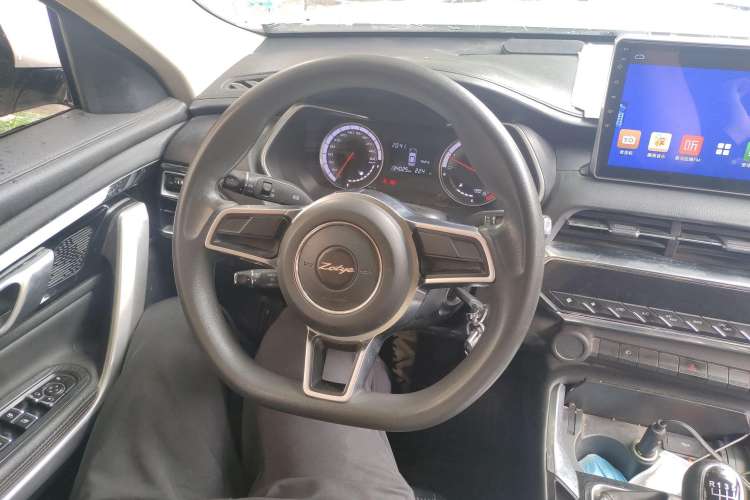 Used Zotye T500 2018 1.5T Manual Luxury Model Steering Wheel