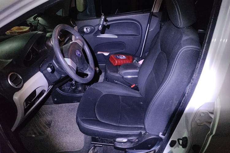 Used CHANGAN Benni mini 2012 1.0L Manual Fashion Edition China V Standard