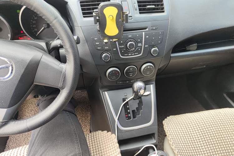 Used Mazda Mazda 5 2011 2.0L Automatic Luxury Edition
