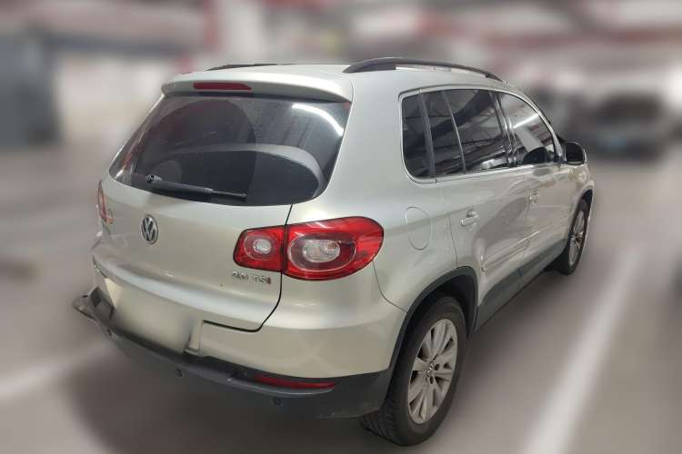 Used Volkswagen Tiguan 2009 2.0 TSI Comfort Edition Rear Right 45 Deg