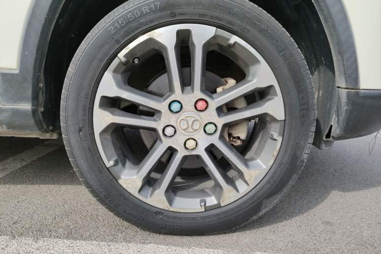 Used BAIC Senova X35 2016 1.5L Automatic Luxury Edition
