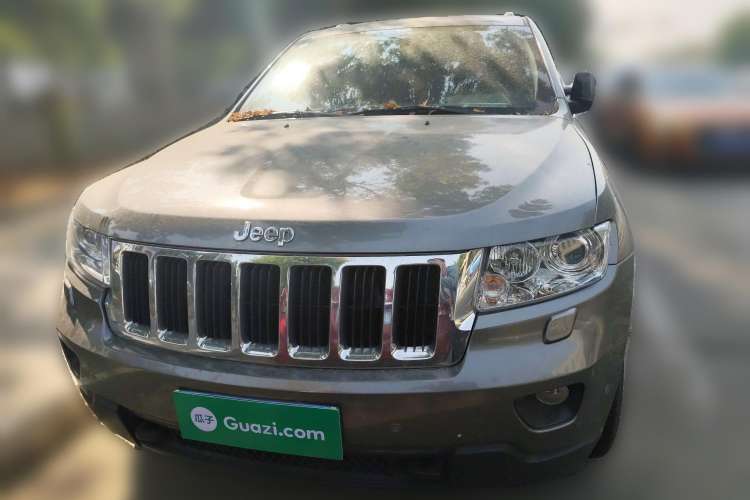 Used Jeep Grand Cherokee 2013 3.6L Comfort Edition
