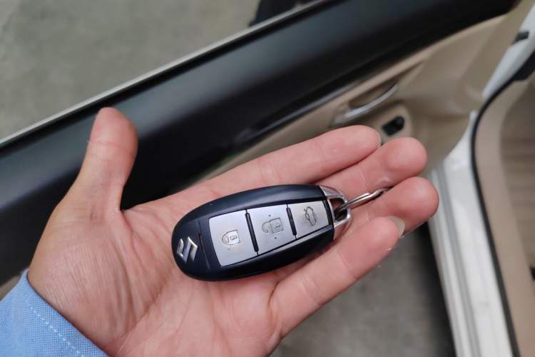 Used Suzuki Alivio 2015 1.6L Automatic Enjoyment Model
