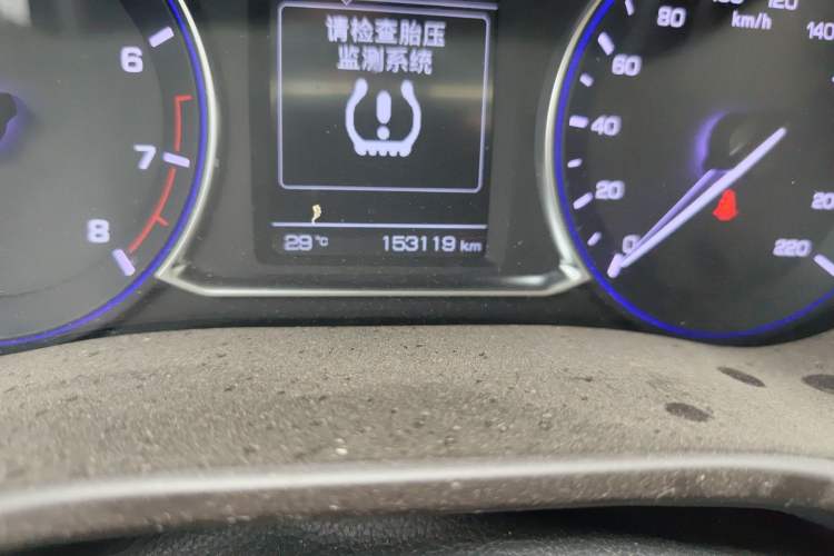 Used CHANGAN Lingxuan 2017 1.6L Manual Elite Model