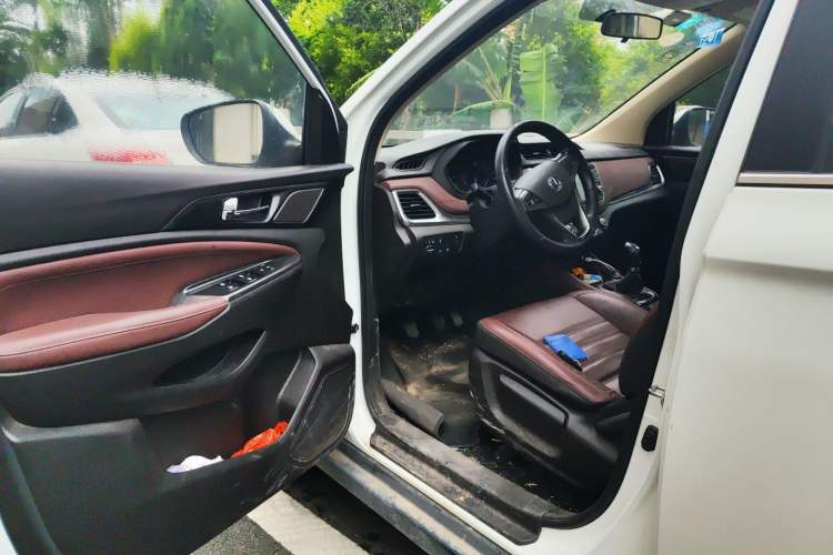 Used CHANGAN Lingxuan 2017 1.6L Manual Elite Model