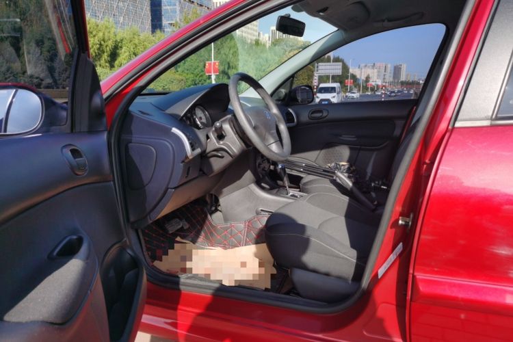 Used Peugeot 207 2011 Hatchback 1.6L Automatic Yule Edition Driver Seat