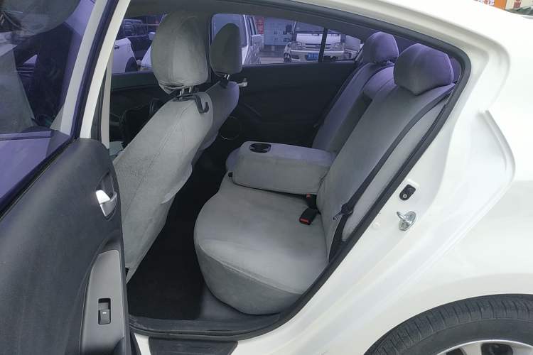 Used Kia K3 2016 1.6L Automatic GLS