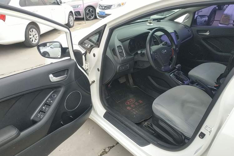 Used Kia K3 2016 1.6L Automatic GLS