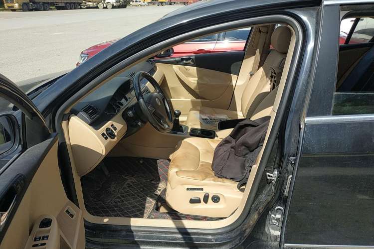 Used Volkswagen Magotan 2009 1.8TSI Manual Comfort Model
