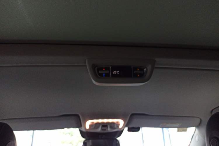 Used Mercedes-Benz V-Class 2017 V 260 L Prestige Extended Edition