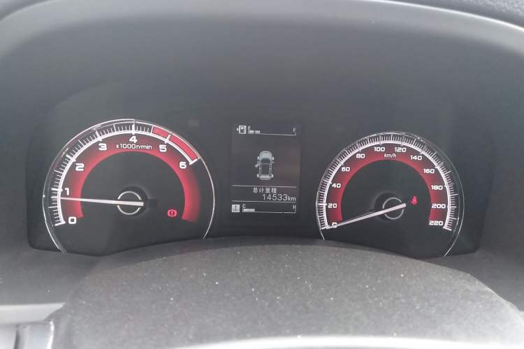 Used Isuzu D-MAX 2020 2.5T 4WD Manual Navigation Version China VI Standard Extended Length JE4D25Q6A
