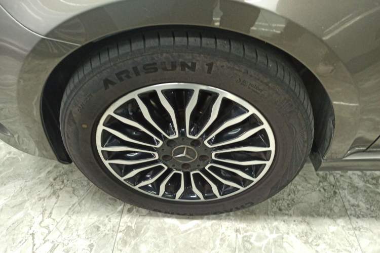 Used Mercedes-Benz V-Class 2017 V 260 L Prestige Extended Edition