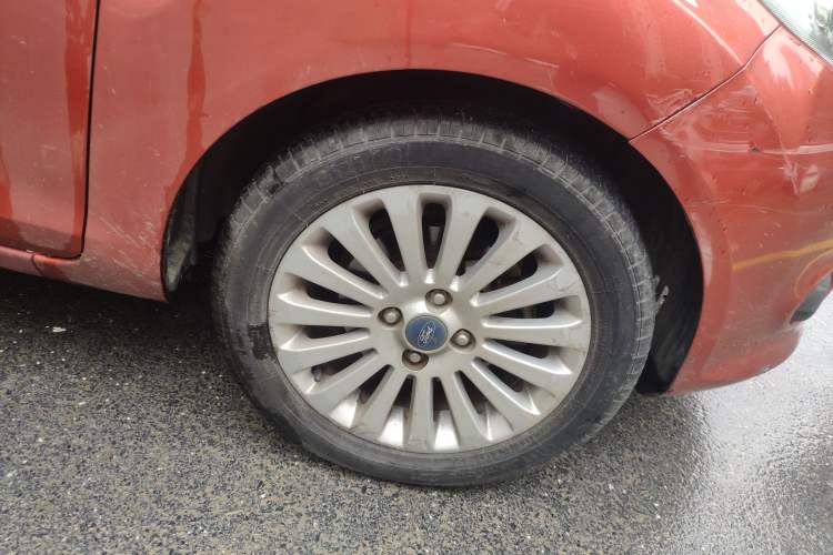 Used Ford Fiesta 2010 Hatchback 1.5L Automatic Limited Edition "Guangmang"
