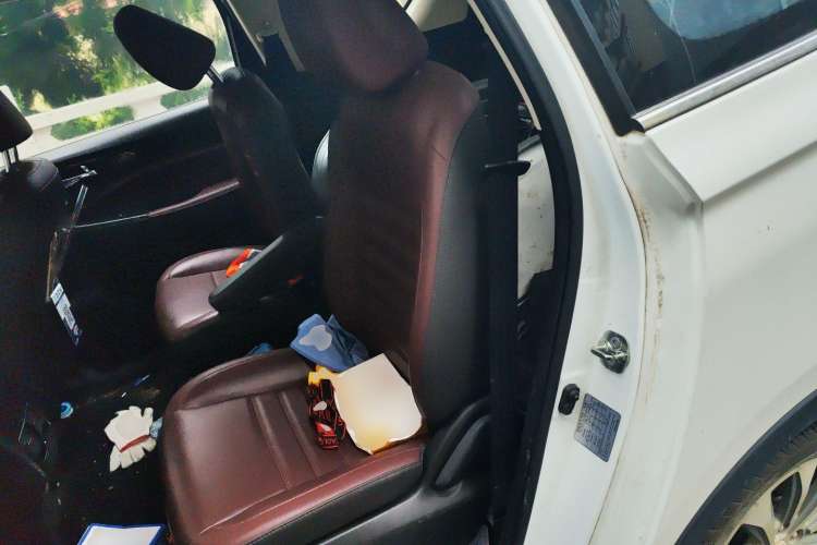 Used CHANGAN Lingxuan 2017 1.6L Manual Elite Model