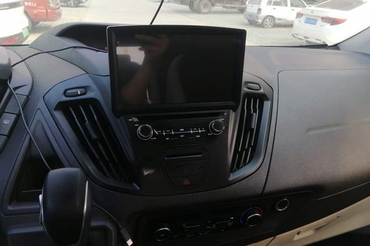 Used Ford Tourneo Custom 2017 2.0T Automatic Elite Edition