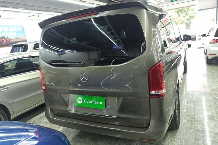 Used Mercedes-Benz V-Class 2017 V 260 L Prestige Extended Edition