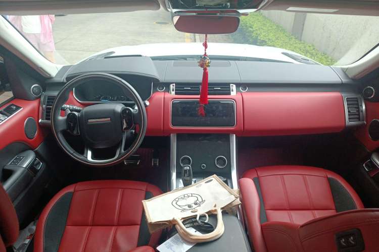 Used Land Rover Range Rover Sport 2020 3.0 L6 HSE DYNAMIC