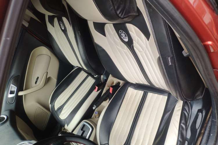 Used Ford Fiesta 2010 Hatchback 1.5L Automatic Limited Edition "Guangmang"
