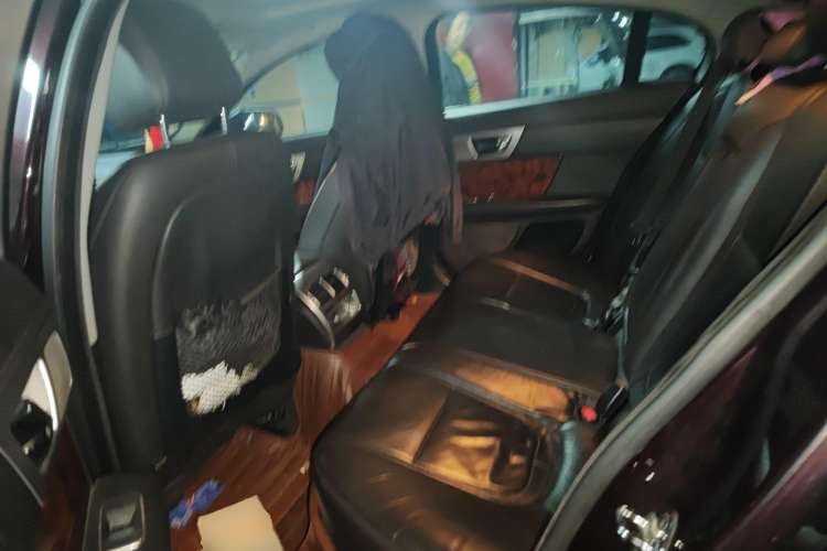 Used Jaguar XF 2015 XF 2.0T Luxury Edition
