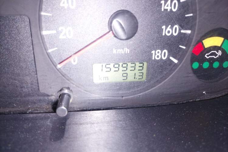 Used JAC Refine 2011 2.0L Shuttle Gasoline Comfort Edition HFC4GA3
