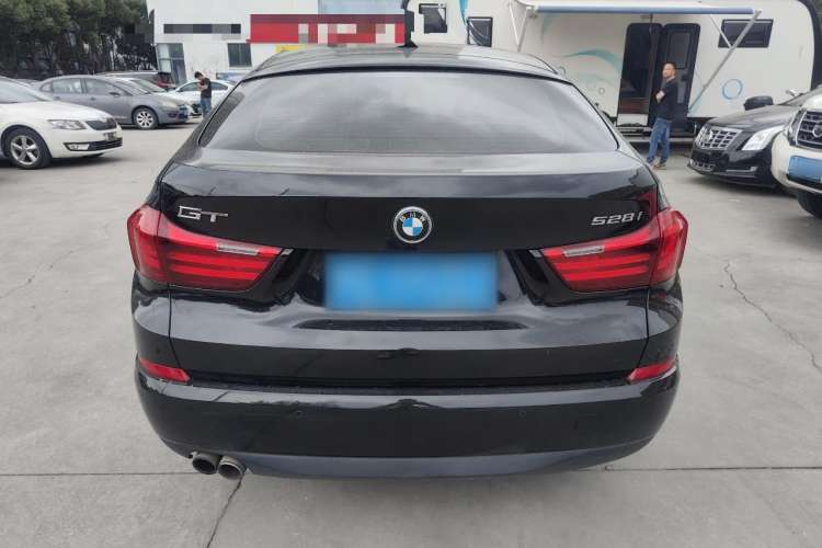 Used BMW 5 Series GT 2014 528i Leading Model