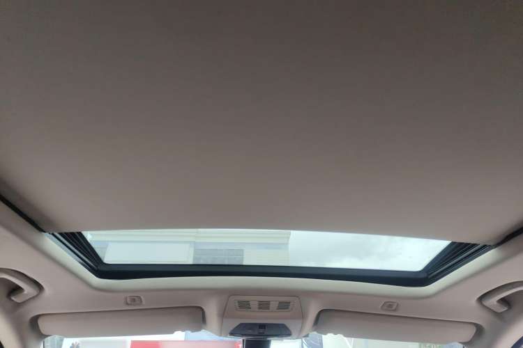 Used BMW 5 Series GT 2014 528i Leading Model