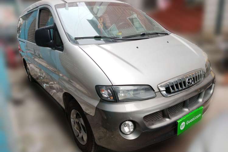 Used JAC Refine 2011 2.0L Shuttle Gasoline Comfort Edition HFC4GA3
