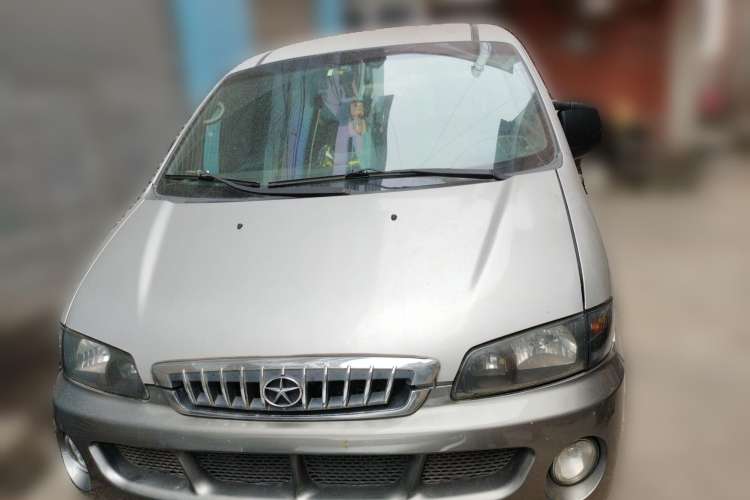 Used JAC Refine 2011 2.0L Shuttle Gasoline Comfort Edition HFC4GA3
