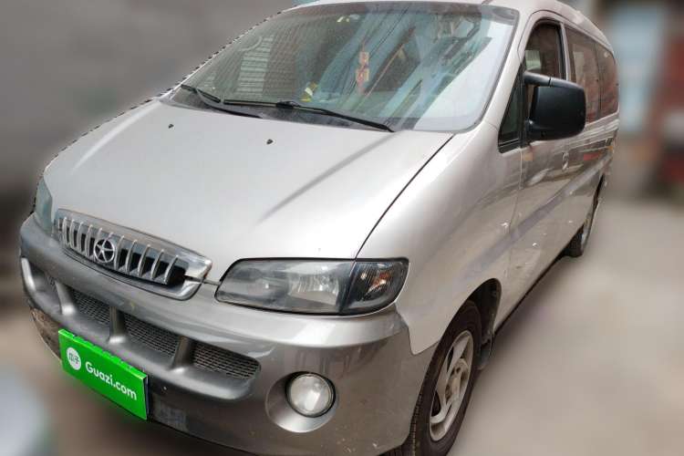 Used JAC Refine 2011 2.0L Shuttle Gasoline Comfort Edition HFC4GA3