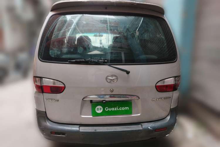 Used JAC Refine 2011 2.0L Shuttle Gasoline Comfort Edition HFC4GA3
