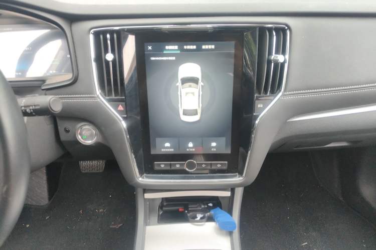 Used Roewe i6 New Energy 2017 45T Hybrid Connect & Smart Enjoyment Edition