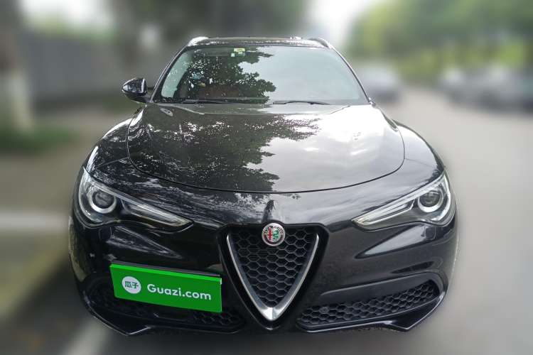 Used Alfa Romeo Stelvio 2017 2.0T 200HP Luxury Edition