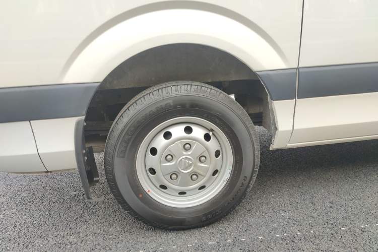 Used Foton Toano 2021 2.0T Manual Tongtu Short Wheelbase Flat Roof 5/6-Seater 4F20TC3
