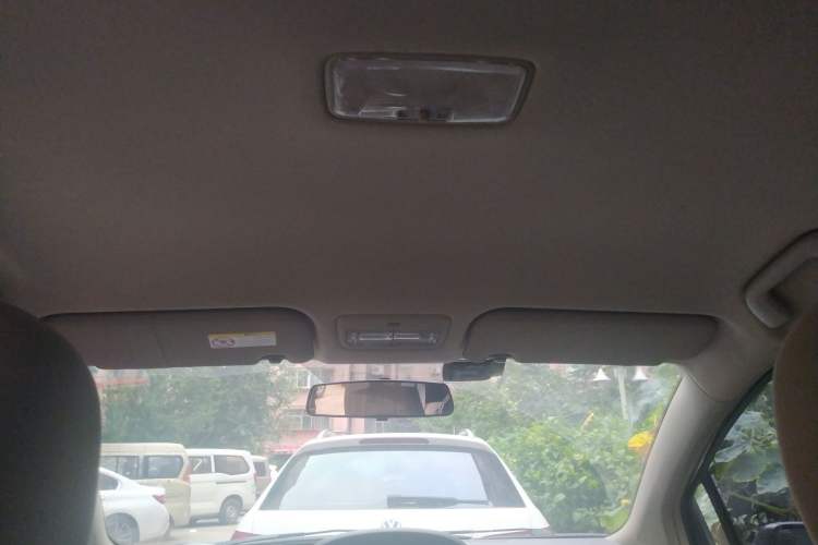 Used Toyota Yaris 2009 1.6E Automatic Comfort Edition Headliner