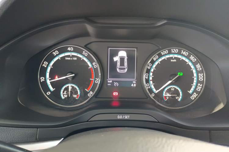 Used Skoda Karoq 2020 TSI280 Luxury Smart Edition China VI Standard
