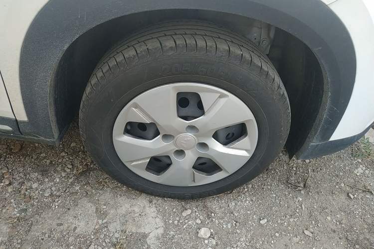 Used Wuling Alvez 2022 1.5L Manual Free-Style Model