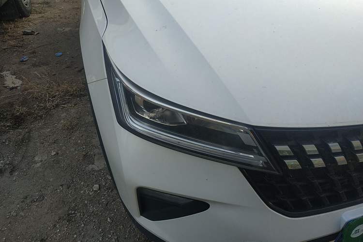 Used Wuling Alvez 2022 1.5L Manual Free-Style Model