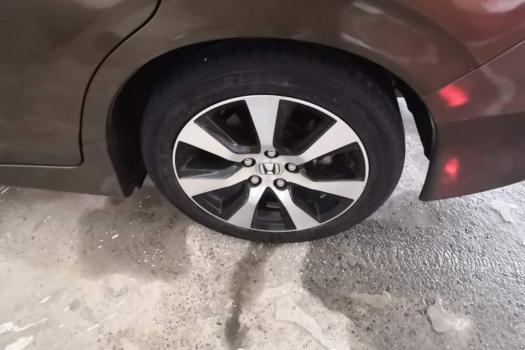 Used Honda Jade 2014 1.8L CVT Luxury Prestige Edition 5 Seats