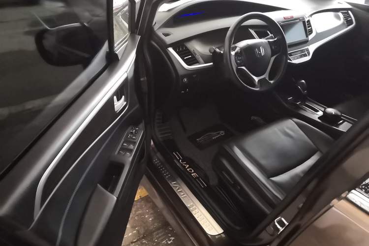 Used Honda Jade 2014 1.8L CVT Luxury Prestige Edition 5 Seats